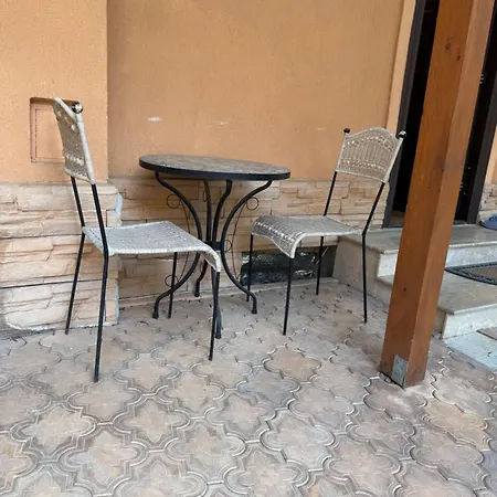 Toni S Luxury Place Μπρασόβ