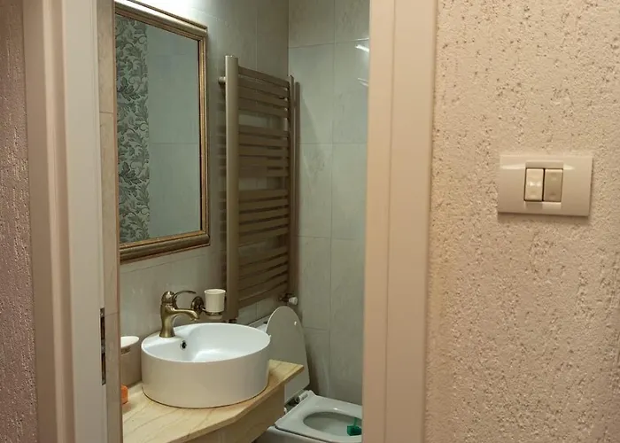 Toni S Luxury Place *